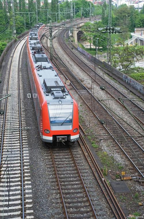 轨道的读音轨道的读音是什么